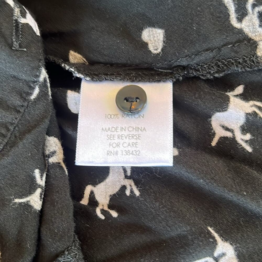 Modcloth unicorn print  button down shirt.  Size L - Picture 6 of 7